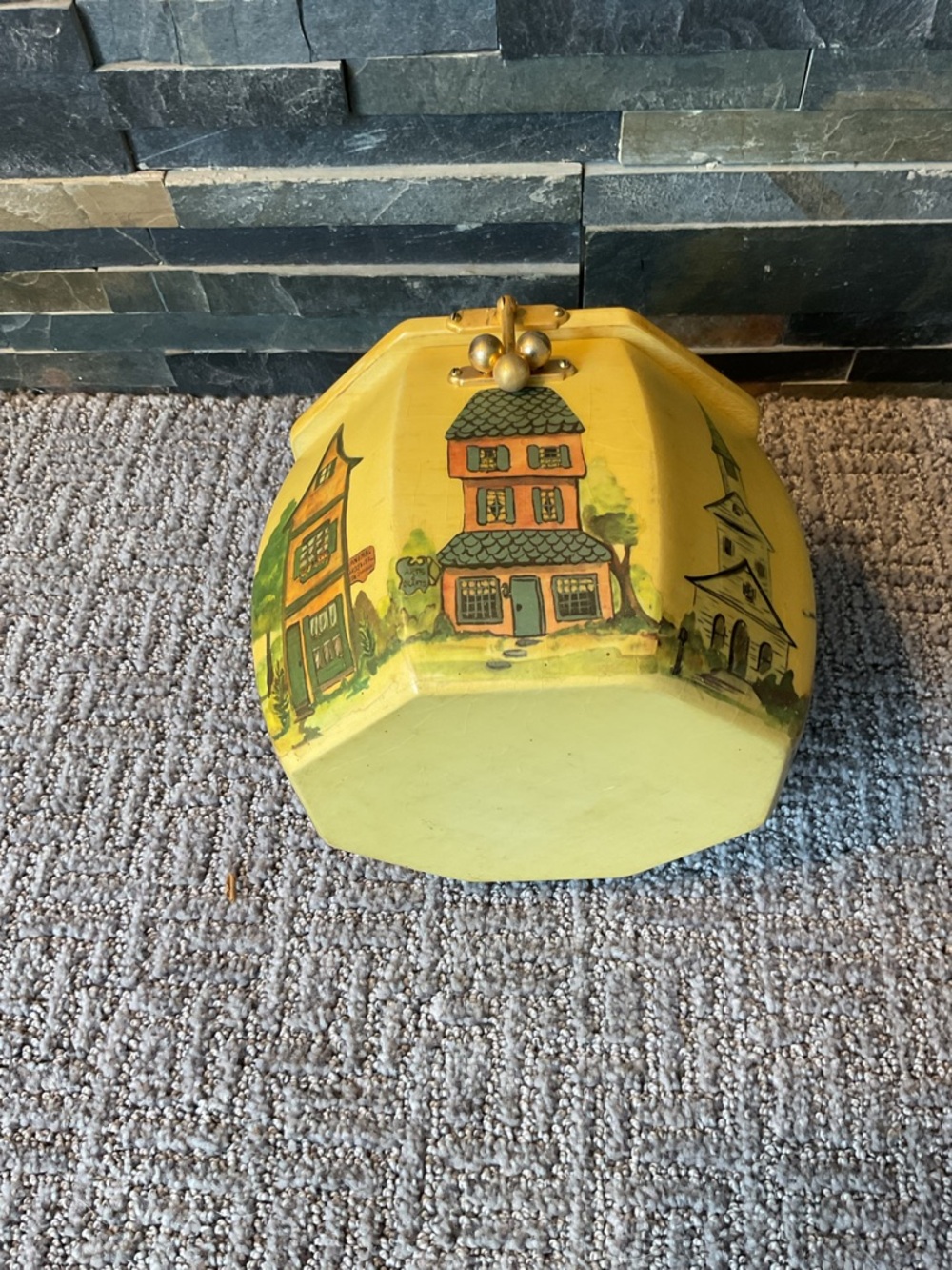 Vintage Style box purse with Handle - Picture 6 of 7